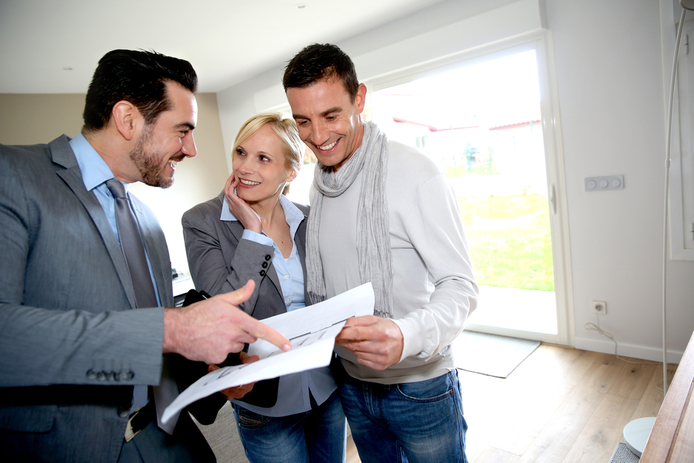 What’s the Difference between an Agent, a Broker, and a Realtor?